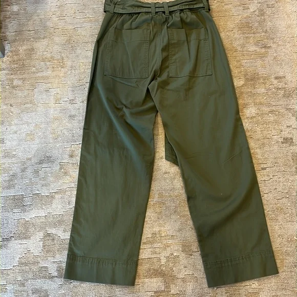 NWT Free Assembly Tapered Pants XS. Cargo green - Picture 4 of 4